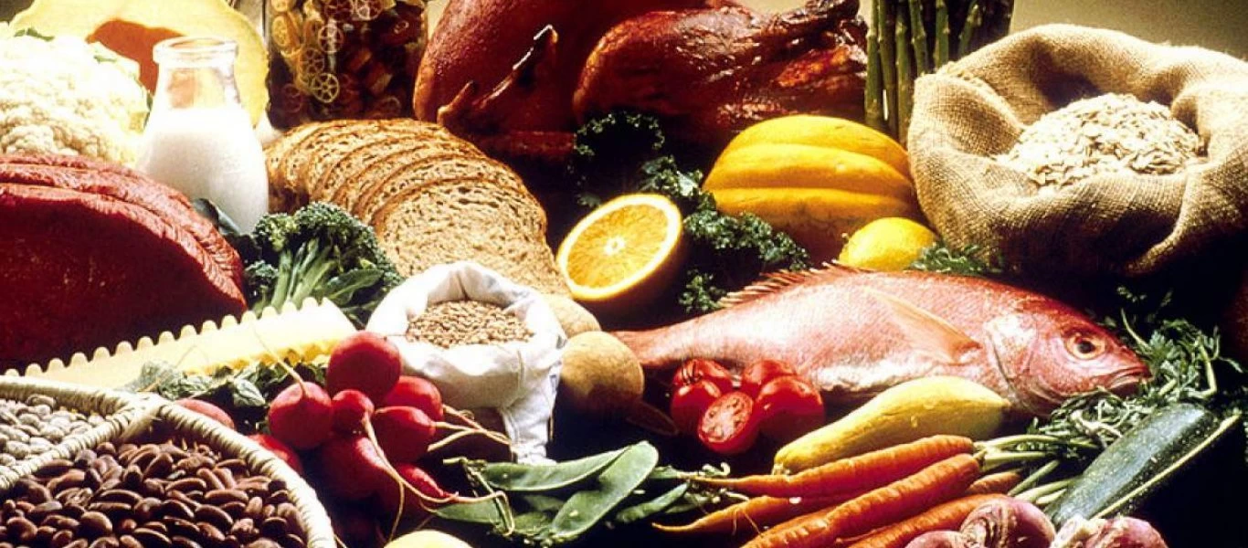 Προσοχή: Ποιες τροφές δεν τρώμε ποτέ μετά την ημερομηνία λήξης;